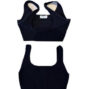 Aritzia Black Ribbed Crop Top